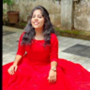 Meet your Posher, Riya elizabeth